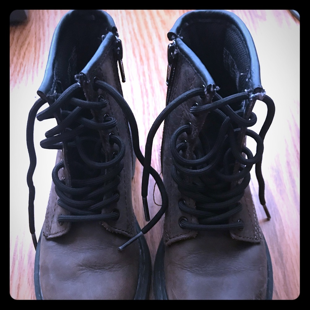 Dr. Martens Junior- toddler boy